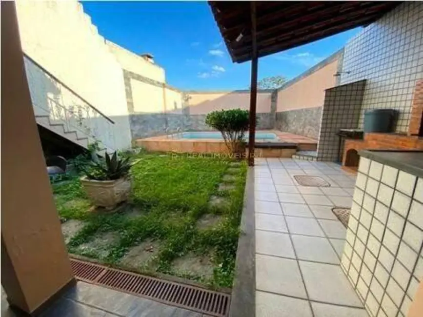 Foto 2 de Casa com 3 quartos à venda, 237m2 em Freguesia (Jacarepaguá), Rio De Janeiro - RJ