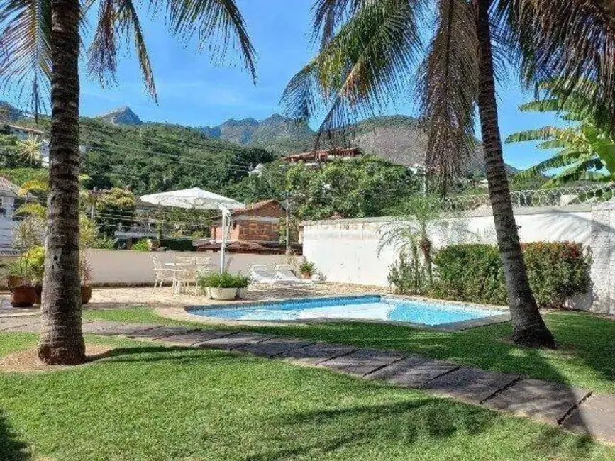 Foto 2 de Casa com 4 quartos à venda, 350m2 em Freguesia (Jacarepaguá), Rio De Janeiro - RJ