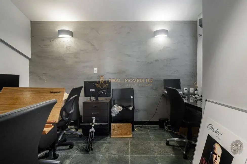 Casa com 4 quartos à venda, 665m2 em Barra da Tijuca, Rio De Janeiro - RJ - imagem 6 Foto 6 de Casa com 4 quartos à venda, 665m2 em Barra da Tijuca, Rio De Janeiro - RJ