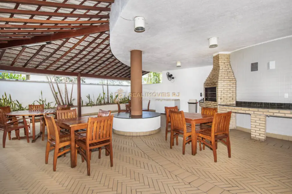 Apartamento com 2 quartos à venda, 72m2 em Jacarepaguá, Rio De Janeiro - RJ - imagem 2 Foto 2 de Apartamento com 2 quartos à venda, 72m2 em Jacarepaguá, Rio De Janeiro - RJ