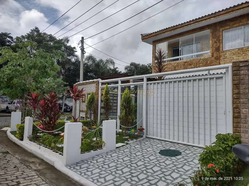 Foto 1 de Casa com 4 quartos à venda, 150m2 em Vargem Pequena, Rio De Janeiro - RJ