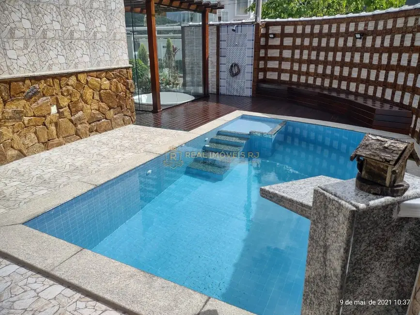 Foto 3 de Casa com 4 quartos à venda, 150m2 em Vargem Pequena, Rio De Janeiro - RJ