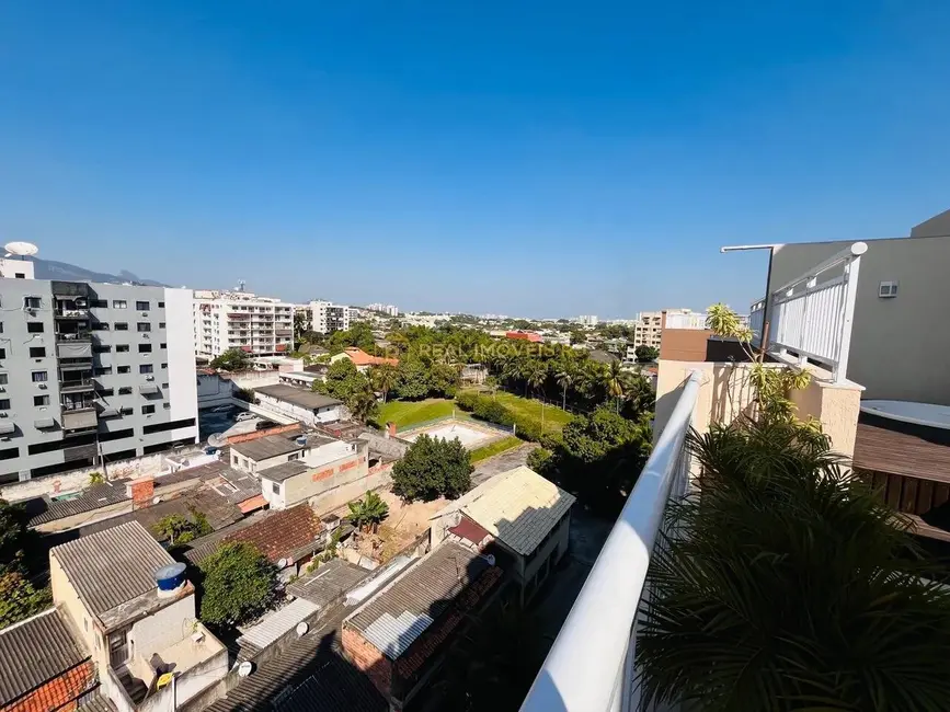 Foto 2 de Apartamento com 3 quartos à venda, 120m2 em Taquara, Rio De Janeiro - RJ