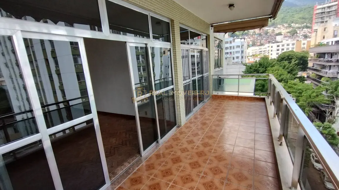Foto 1 de Apartamento com 4 quartos à venda, 160m2 em Tijuca, Rio De Janeiro - RJ