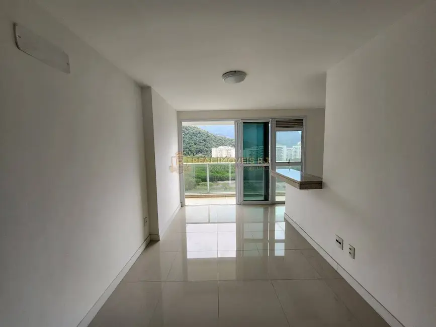 Foto 3 de Apartamento com 2 quartos à venda, 79m2 em Barra da Tijuca, Rio De Janeiro - RJ