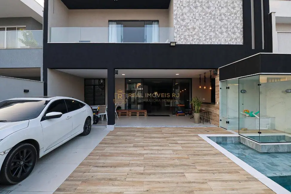 Foto 1 de Casa com 6 quartos à venda, 600m2 em Recreio dos Bandeirantes, Rio De Janeiro - RJ