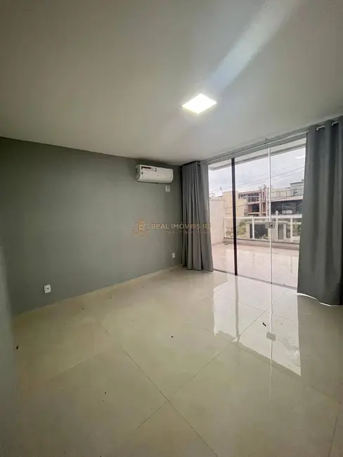 Casa com 3 quartos à venda, 370m2 em Recreio dos Bandeirantes, Rio De Janeiro - RJ - imagem 5 Foto 5 de Casa com 3 quartos à venda, 370m2 em Recreio dos Bandeirantes, Rio De Janeiro - RJ