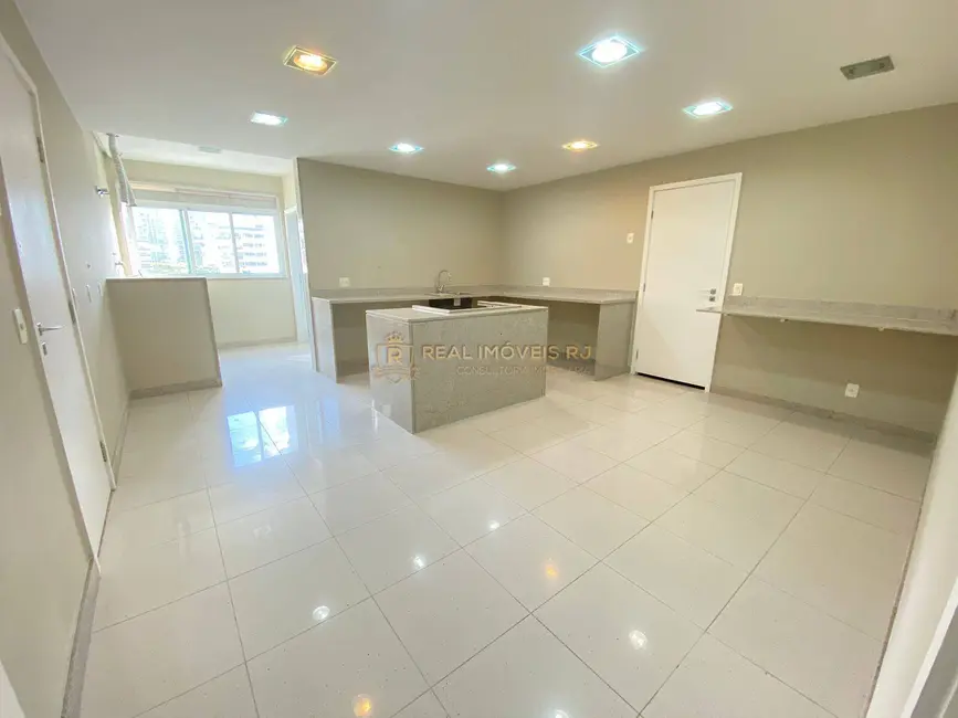 Apartamento com 4 quartos à venda, 288m2 em Barra da Tijuca, Rio De Janeiro - RJ - imagem 4 Foto 4 de Apartamento com 4 quartos à venda, 288m2 em Barra da Tijuca, Rio De Janeiro - RJ