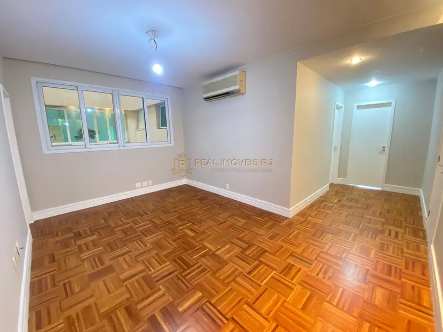 Apartamento com 4 quartos à venda, 288m2 em Barra da Tijuca, Rio De Janeiro - RJ - imagem 7 Foto 7 de Apartamento com 4 quartos à venda, 288m2 em Barra da Tijuca, Rio De Janeiro - RJ