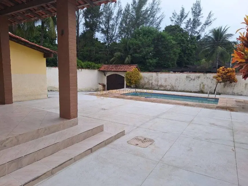 Casa com 4 quartos à venda, 660m2 em Anil, Rio De Janeiro - RJ - imagem 3 Foto 3 de Casa com 4 quartos à venda, 660m2 em Anil, Rio De Janeiro - RJ