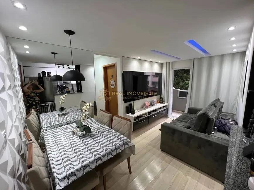 Foto 2 de Apartamento com 2 quartos à venda, 50m2 em Pechincha, Rio De Janeiro - RJ