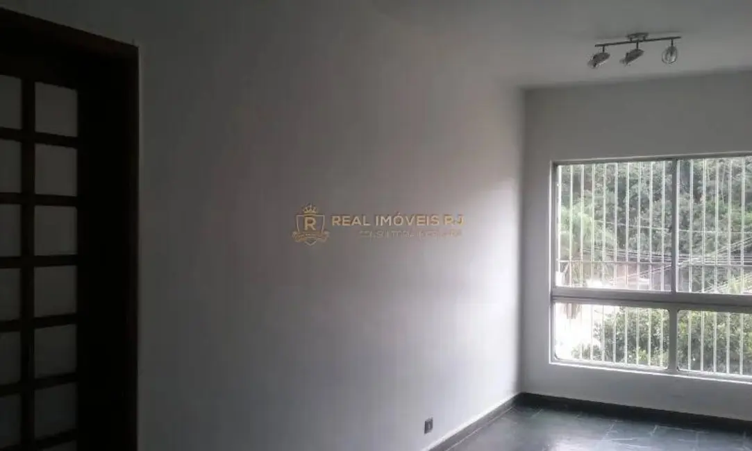 Foto 2 de Apartamento com 2 quartos à venda, 60m2 em Pechincha, Rio De Janeiro - RJ