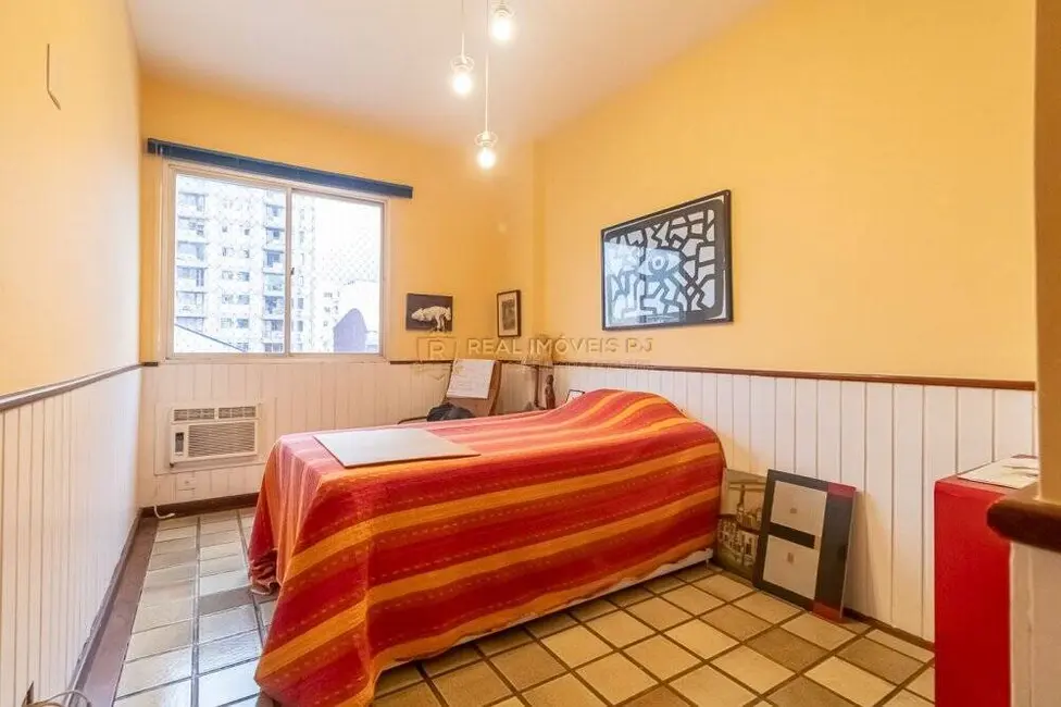 Apartamento com 3 quartos à venda, 137m2 em Botafogo, Rio De Janeiro - RJ - imagem 6 Foto 6 de Apartamento com 3 quartos à venda, 137m2 em Botafogo, Rio De Janeiro - RJ