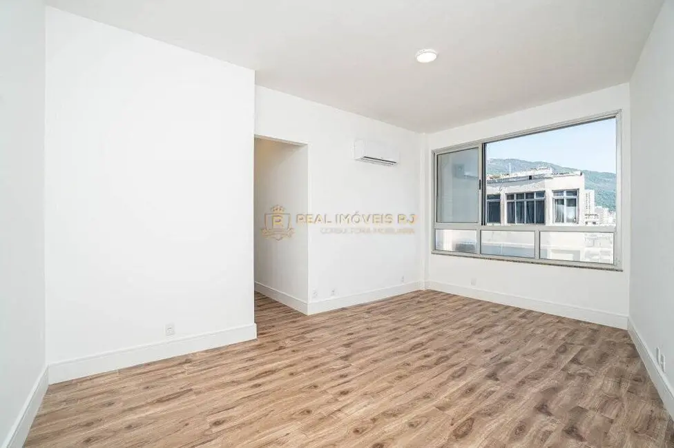 Apartamento com 4 quartos à venda, 130m2 em Tijuca, Rio De Janeiro - RJ - imagem 7 Foto 7 de Apartamento com 4 quartos à venda, 130m2 em Tijuca, Rio De Janeiro - RJ