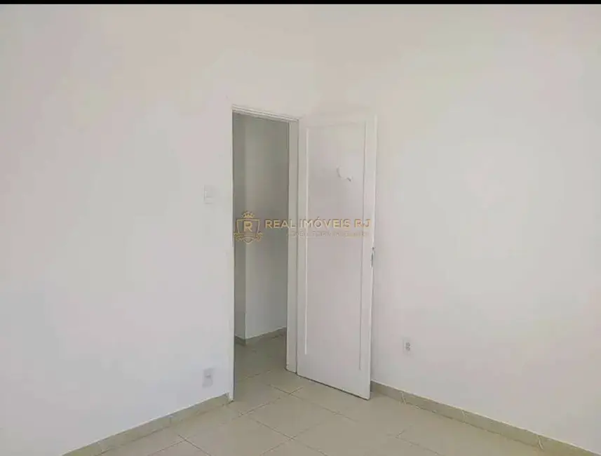Apartamento com 3 quartos à venda, 100m2 em Tijuca, Rio De Janeiro - RJ - imagem 6 Foto 6 de Apartamento com 3 quartos à venda, 100m2 em Tijuca, Rio De Janeiro - RJ