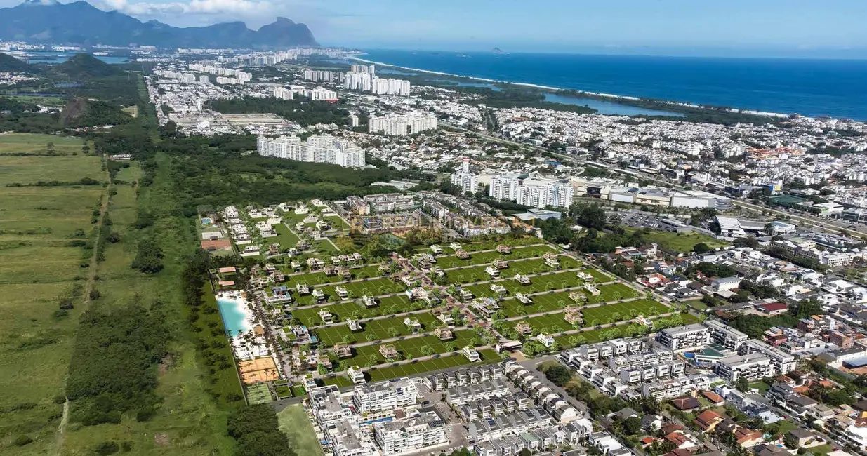Foto 1 de Terreno / Lote à venda, 180m2 em Recreio dos Bandeirantes, Rio De Janeiro - RJ