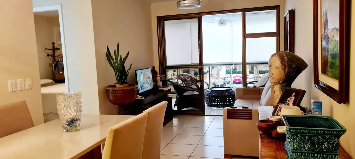 Foto 2 de Apartamento com 3 quartos à venda, 96m2 em Recreio dos Bandeirantes, Rio De Janeiro - RJ