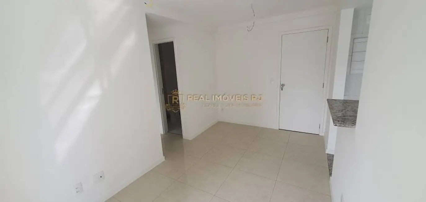 Foto 2 de Apartamento com 2 quartos à venda, 55m2 em Pechincha, Rio De Janeiro - RJ