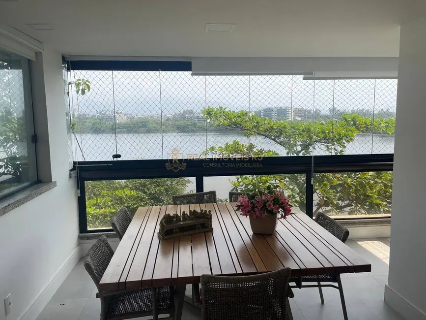 Apartamento com 3 quartos à venda, 140m2 em Barra da Tijuca, Rio De Janeiro - RJ - imagem 4 Foto 4 de Apartamento com 3 quartos à venda, 140m2 em Barra da Tijuca, Rio De Janeiro - RJ