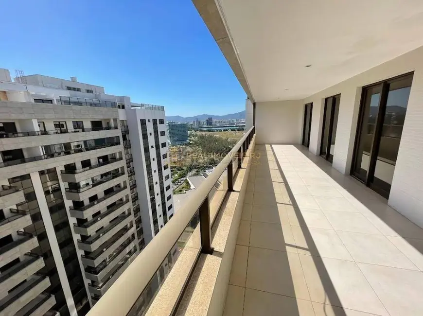 Apartamento com 4 quartos à venda, 283m2 em Rio De Janeiro - RJ - imagem 1 Foto 1 de Apartamento com 4 quartos à venda, 283m2 em Rio De Janeiro - RJ