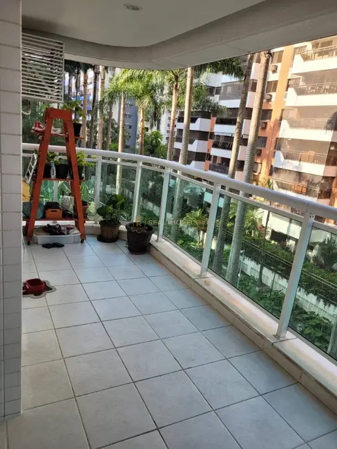 Apartamento com 3 quartos à venda, 120m2 em Rio De Janeiro - RJ - imagem 6 Foto 6 de Apartamento com 3 quartos à venda, 120m2 em Rio De Janeiro - RJ