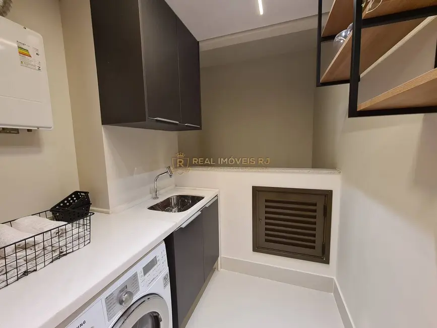 Apartamento com 3 quartos à venda, 117m2 em Rio De Janeiro - RJ - imagem 7 Foto 7 de Apartamento com 3 quartos à venda, 117m2 em Rio De Janeiro - RJ