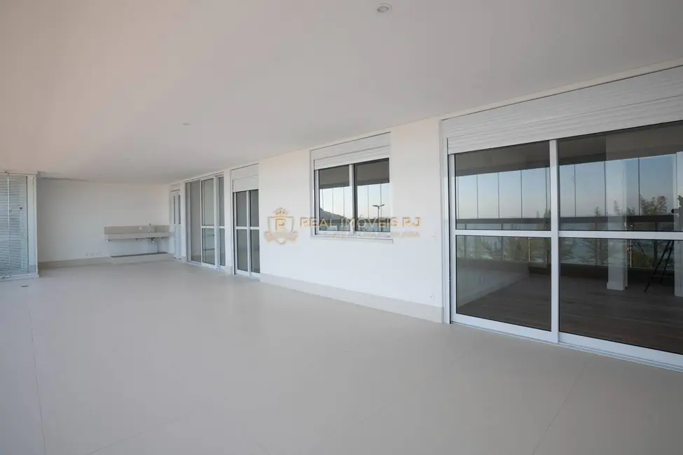 Apartamento com 3 quartos à venda, 148m2 em Recreio dos Bandeirantes, Rio De Janeiro - RJ - imagem 3 Foto 3 de Apartamento com 3 quartos à venda, 148m2 em Recreio dos Bandeirantes, Rio De Janeiro - RJ