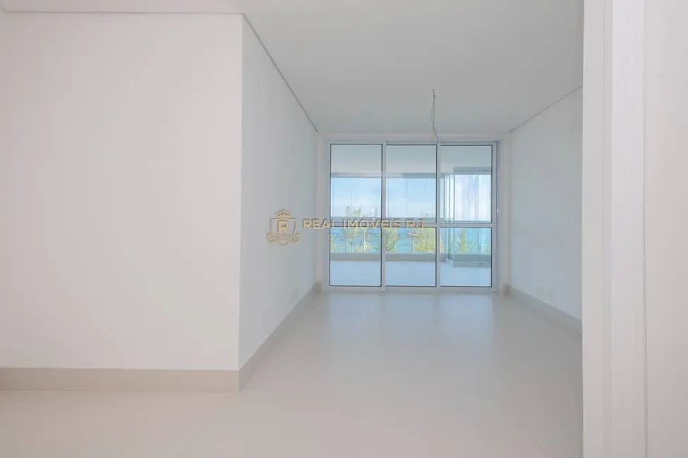 Apartamento com 3 quartos à venda, 148m2 em Recreio dos Bandeirantes, Rio De Janeiro - RJ - imagem 6 Foto 6 de Apartamento com 3 quartos à venda, 148m2 em Recreio dos Bandeirantes, Rio De Janeiro - RJ