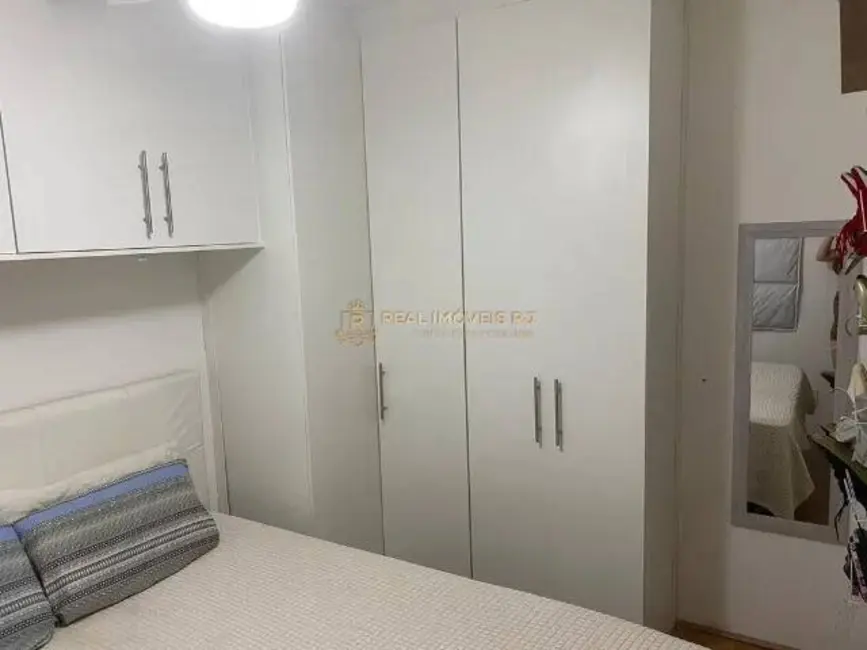 Foto 9 de Apartamento com 2 quartos à venda, 50m2 em Anil, Rio De Janeiro - RJ