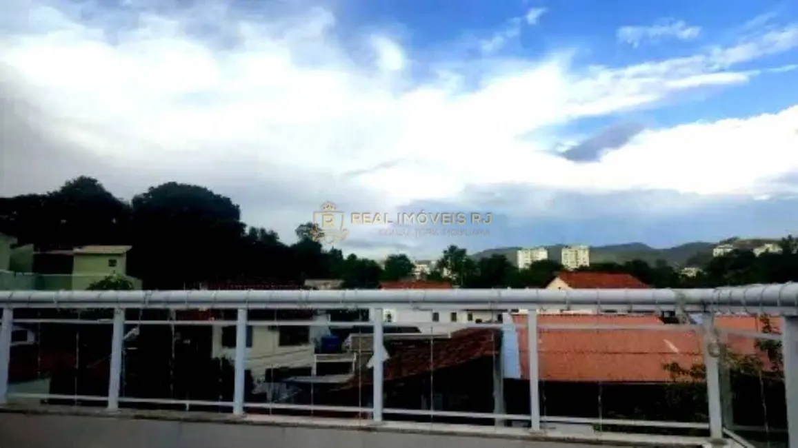 Casa com 4 quartos à venda, 270m2 em Freguesia (Jacarepaguá), Rio De Janeiro - RJ - imagem 6 Foto 6 de Casa com 4 quartos à venda, 270m2 em Freguesia (Jacarepaguá), Rio De Janeiro - RJ