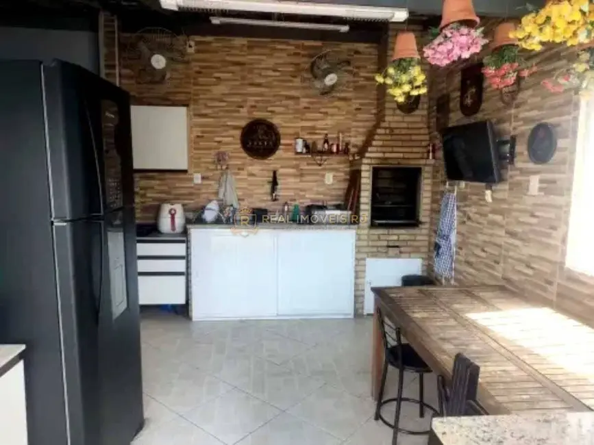 Casa com 4 quartos à venda, 270m2 em Freguesia (Jacarepaguá), Rio De Janeiro - RJ - imagem 9 Foto 9 de Casa com 4 quartos à venda, 270m2 em Freguesia (Jacarepaguá), Rio De Janeiro - RJ