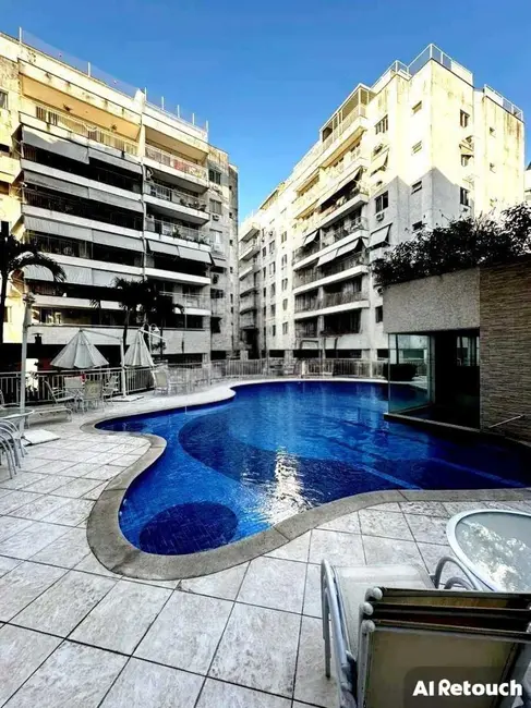 Cobertura com 2 quartos à venda, 127m2 em Vila Valqueire, Rio De Janeiro - RJ - imagem 5 Foto 5 de Cobertura com 2 quartos à venda, 127m2 em Vila Valqueire, Rio De Janeiro - RJ