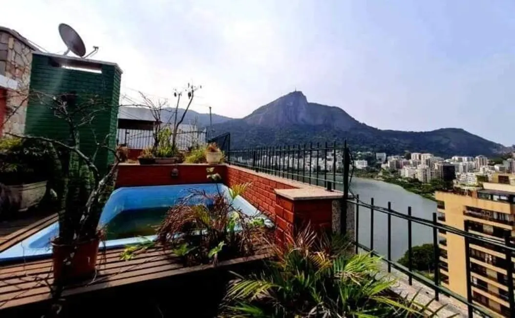Foto 3 de Cobertura com 3 quartos à venda, 180m2 em Lagoa, Rio De Janeiro - RJ