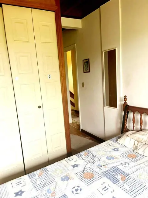 Casa com 6 quartos à venda, 570m2 em Barra da Tijuca, Rio De Janeiro - RJ - imagem 8 Foto 8 de Casa com 6 quartos à venda, 570m2 em Barra da Tijuca, Rio De Janeiro - RJ