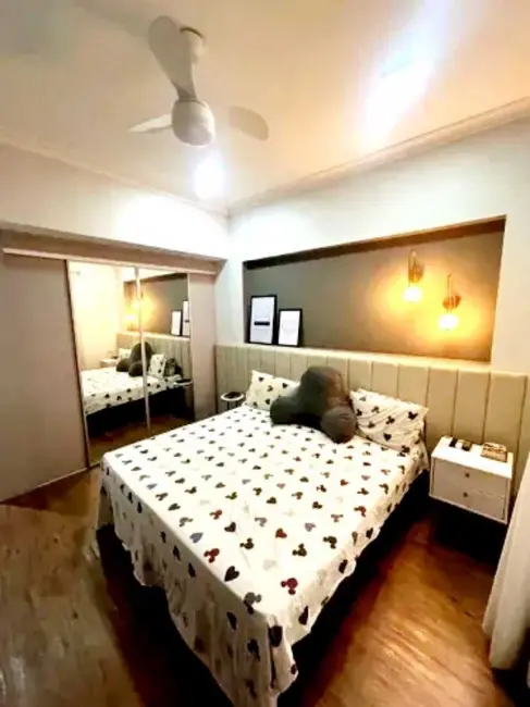 Apartamento com 3 quartos à venda, 134m2 em Copacabana, Rio De Janeiro - RJ - imagem 5 Foto 5 de Apartamento com 3 quartos à venda, 134m2 em Copacabana, Rio De Janeiro - RJ