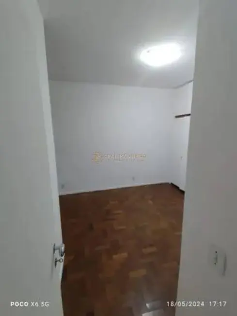 Apartamento com 3 quartos à venda, 125m2 em Humaitá, Rio De Janeiro - RJ - imagem 5 Foto 5 de Apartamento com 3 quartos à venda, 125m2 em Humaitá, Rio De Janeiro - RJ