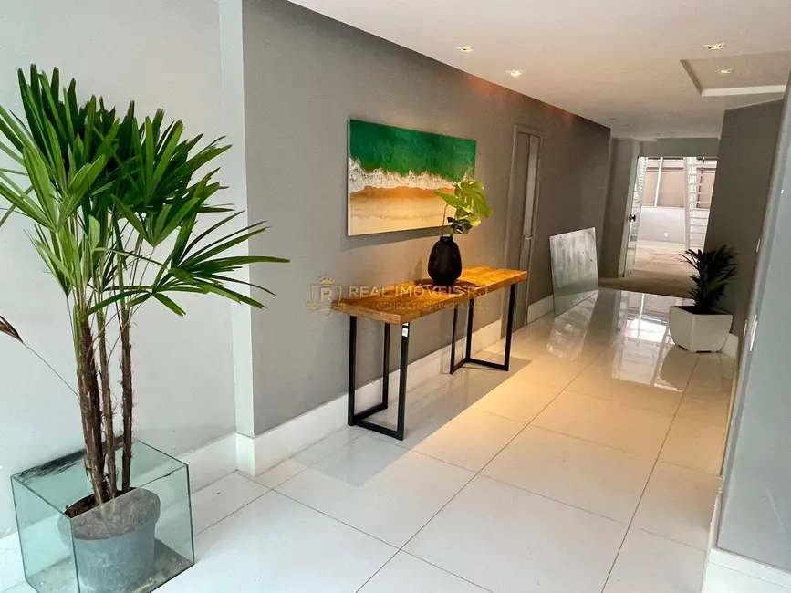 Apartamento com 5 quartos para alugar, 533m2 em Ipanema, Rio De Janeiro - RJ - imagem 9 Foto 9 de Apartamento com 5 quartos para alugar, 533m2 em Ipanema, Rio De Janeiro - RJ