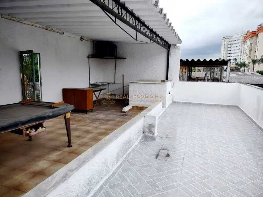 Casa com 3 quartos à venda, 240m2 em Campinho, Rio De Janeiro - RJ - imagem 4 Foto 4 de Casa com 3 quartos à venda, 240m2 em Campinho, Rio De Janeiro - RJ