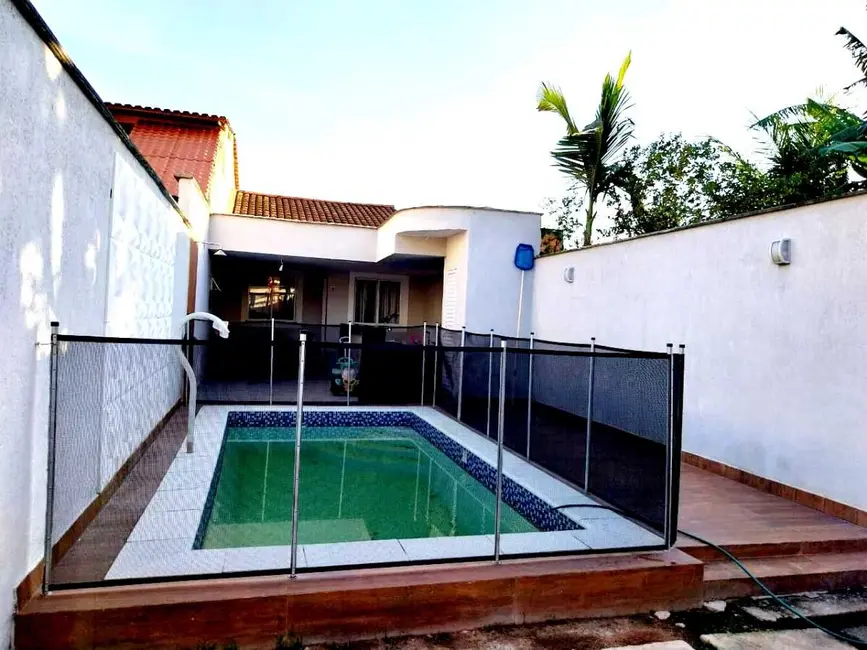 Foto 1 de Casa com 2 quartos à venda, 100m2 em Guaratiba, Rio De Janeiro - RJ