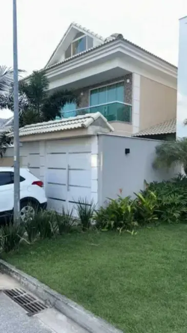 Casa com 4 quartos à venda, 240m2 em Recreio dos Bandeirantes, Rio De Janeiro - RJ - imagem 3 Foto 3 de Casa com 4 quartos à venda, 240m2 em Recreio dos Bandeirantes, Rio De Janeiro - RJ