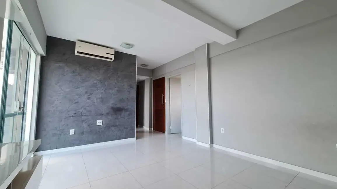 Foto 3 de Apartamento com 2 quartos à venda, 62m2 em Curicica, Rio De Janeiro - RJ