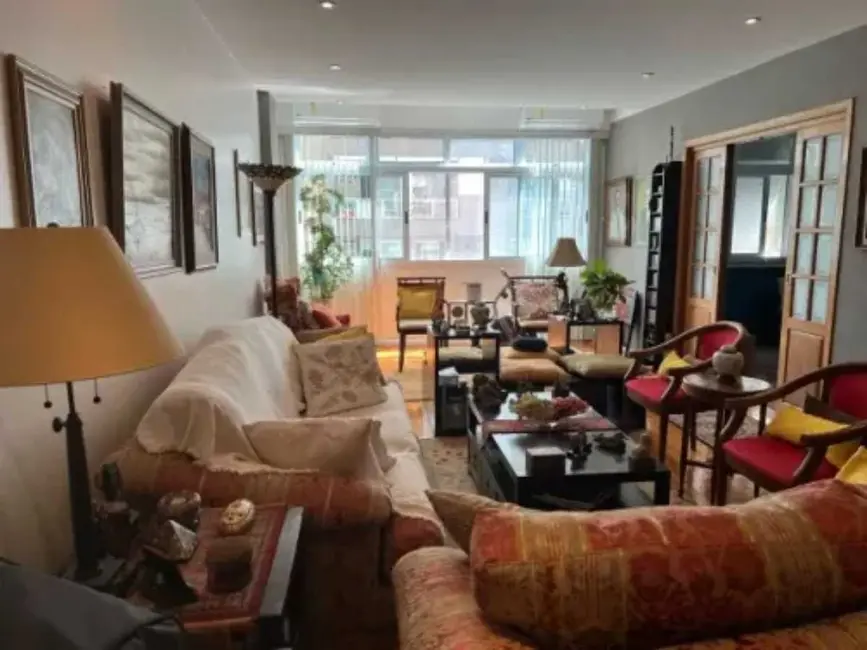 Foto 2 de Apartamento com 3 quartos à venda, 147m2 em Copacabana, Rio De Janeiro - RJ