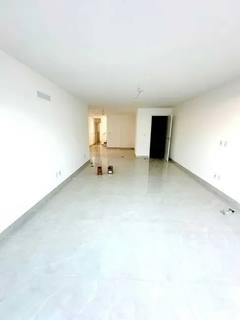 Cobertura com 3 quartos à venda, 180m2 em Recreio dos Bandeirantes, Rio De Janeiro - RJ - imagem 3 Foto 3 de Cobertura com 3 quartos à venda, 180m2 em Recreio dos Bandeirantes, Rio De Janeiro - RJ