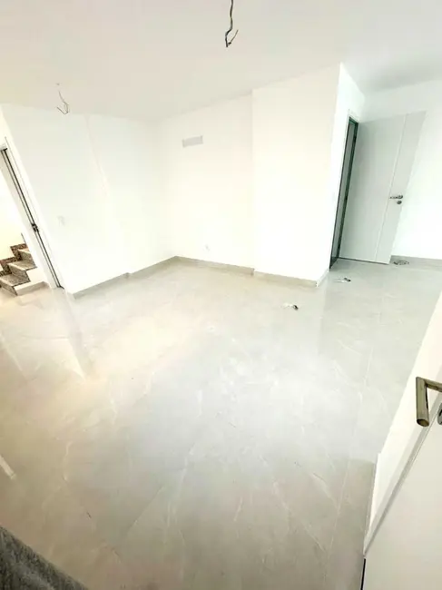 Cobertura com 3 quartos à venda, 180m2 em Recreio dos Bandeirantes, Rio De Janeiro - RJ - imagem 7 Foto 7 de Cobertura com 3 quartos à venda, 180m2 em Recreio dos Bandeirantes, Rio De Janeiro - RJ