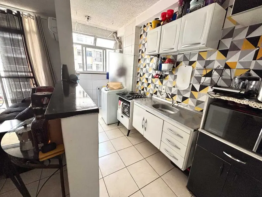 Foto 2 de Apartamento com 2 quartos à venda, 50m2 em Anil, Rio De Janeiro - RJ