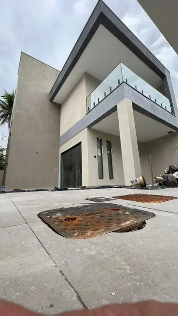 Foto 1 de Casa com 4 quartos à venda, 180m2 em Vargem Grande, Rio De Janeiro - RJ