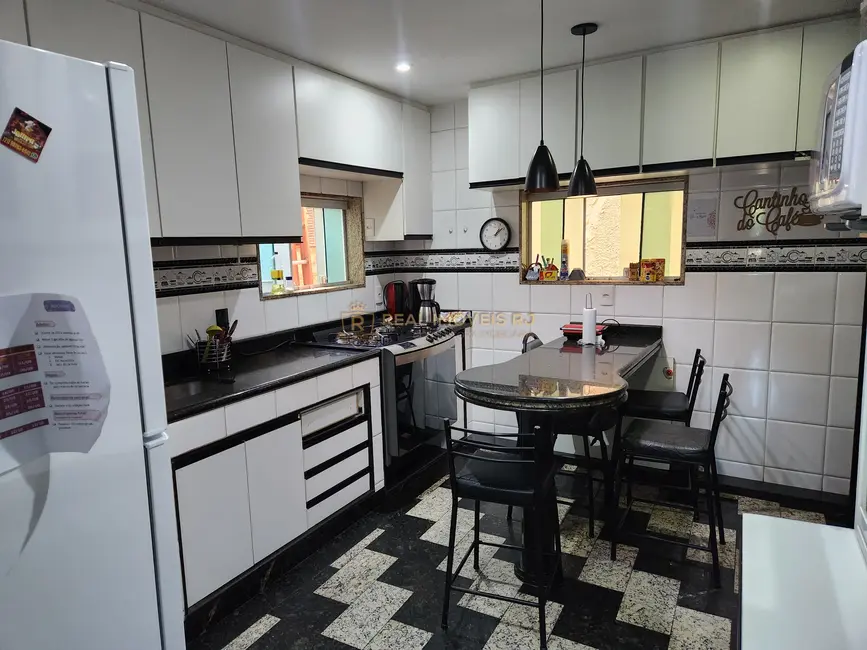 Foto 5 de Casa com 4 quartos à venda, 140m2 em Freguesia (Jacarepaguá), Rio De Janeiro - RJ