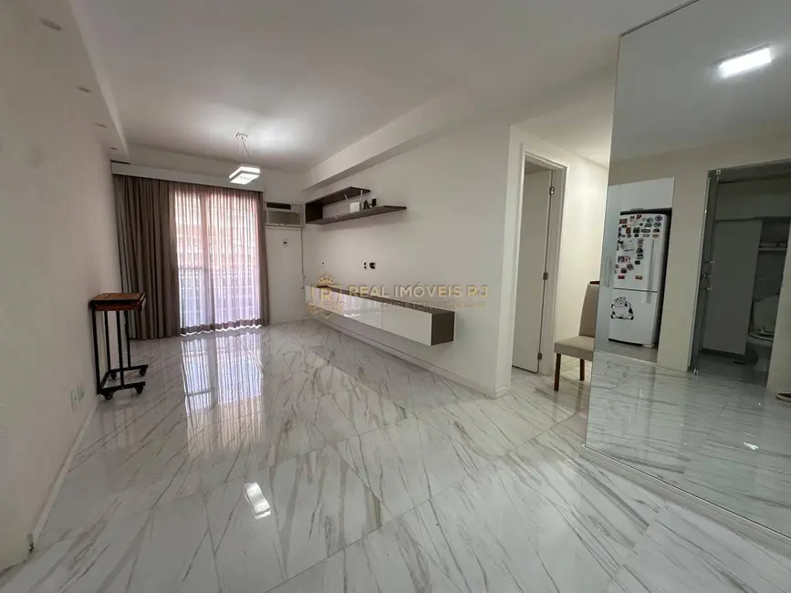 Foto 4 de Apartamento com 3 quartos à venda, 93m2 em Recreio dos Bandeirantes, Rio De Janeiro - RJ