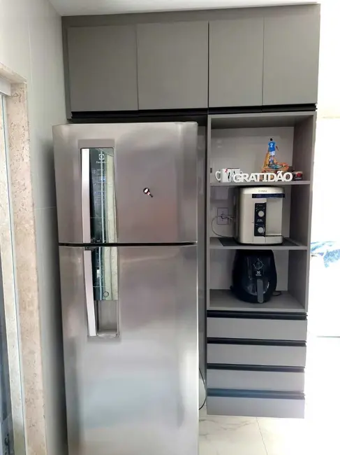 Casa com 3 quartos à venda, 400m2 em Jacarepaguá, Rio De Janeiro - RJ - imagem 4 Foto 4 de Casa com 3 quartos à venda, 400m2 em Jacarepaguá, Rio De Janeiro - RJ