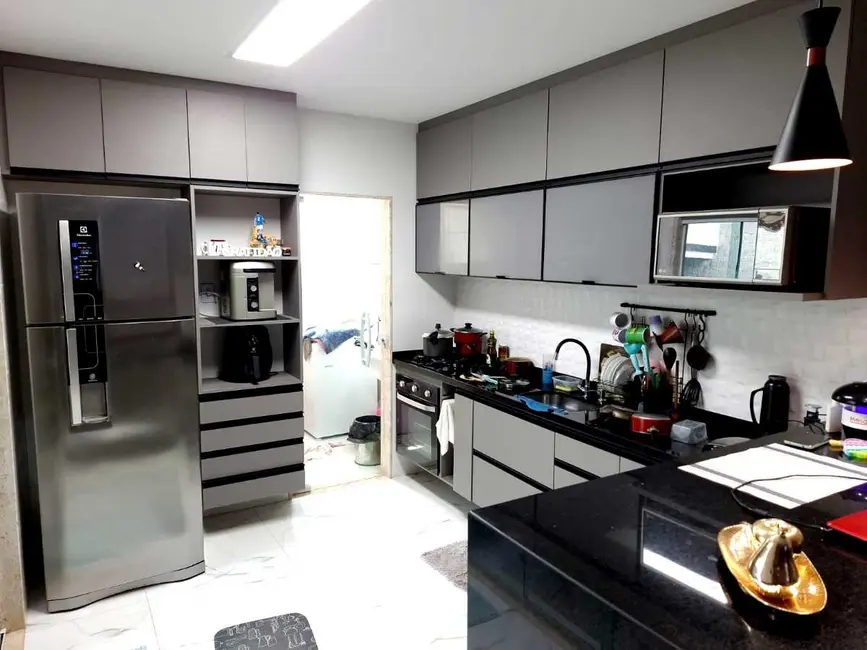 Casa com 3 quartos à venda, 400m2 em Jacarepaguá, Rio De Janeiro - RJ - imagem 9 Foto 9 de Casa com 3 quartos à venda, 400m2 em Jacarepaguá, Rio De Janeiro - RJ